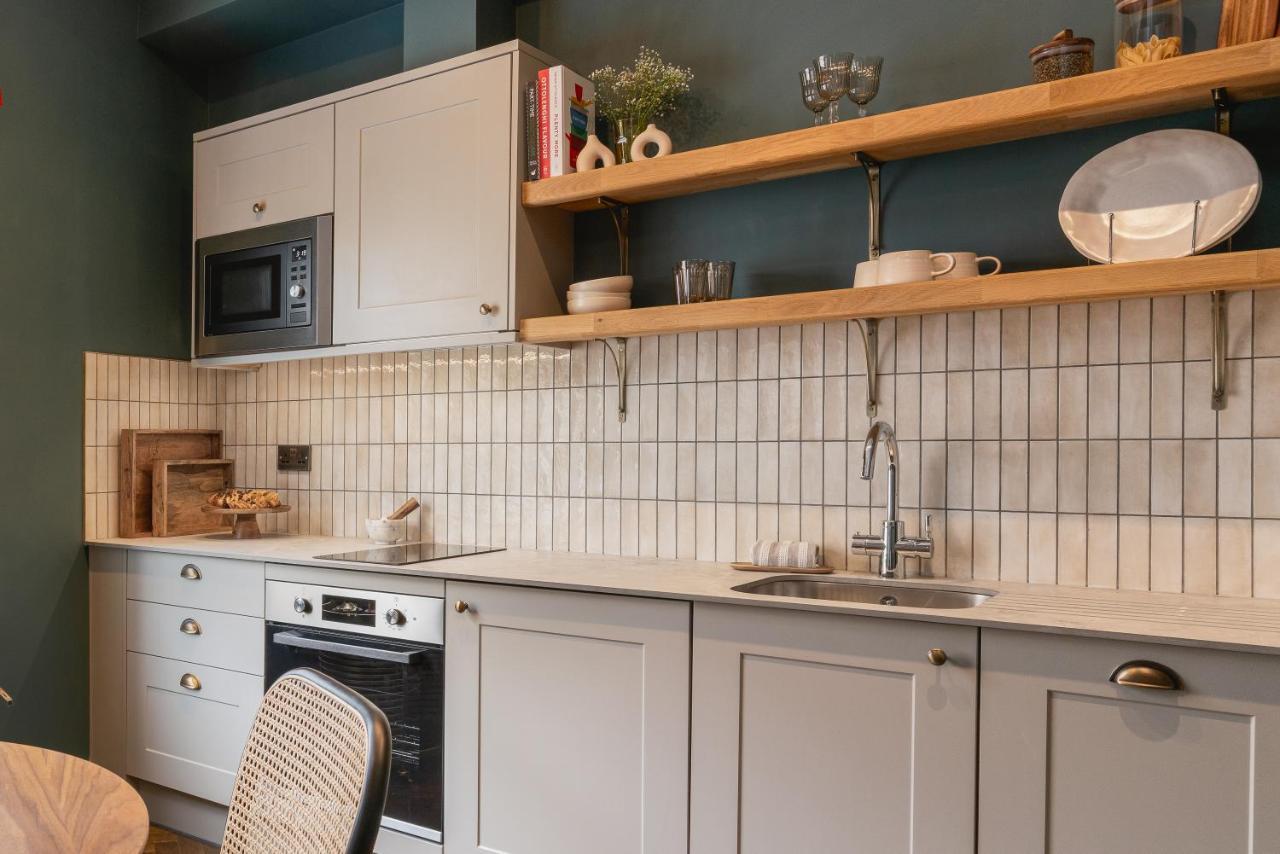 The Cotham Arms Apartments Bristol Bagian luar foto